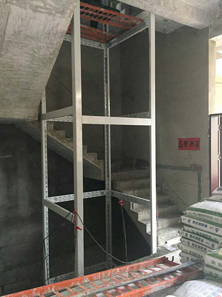 電梯專用鋼架安裝現(xiàn)場(chǎng)2 電梯專用鋼架安裝現(xiàn)場(chǎng)2